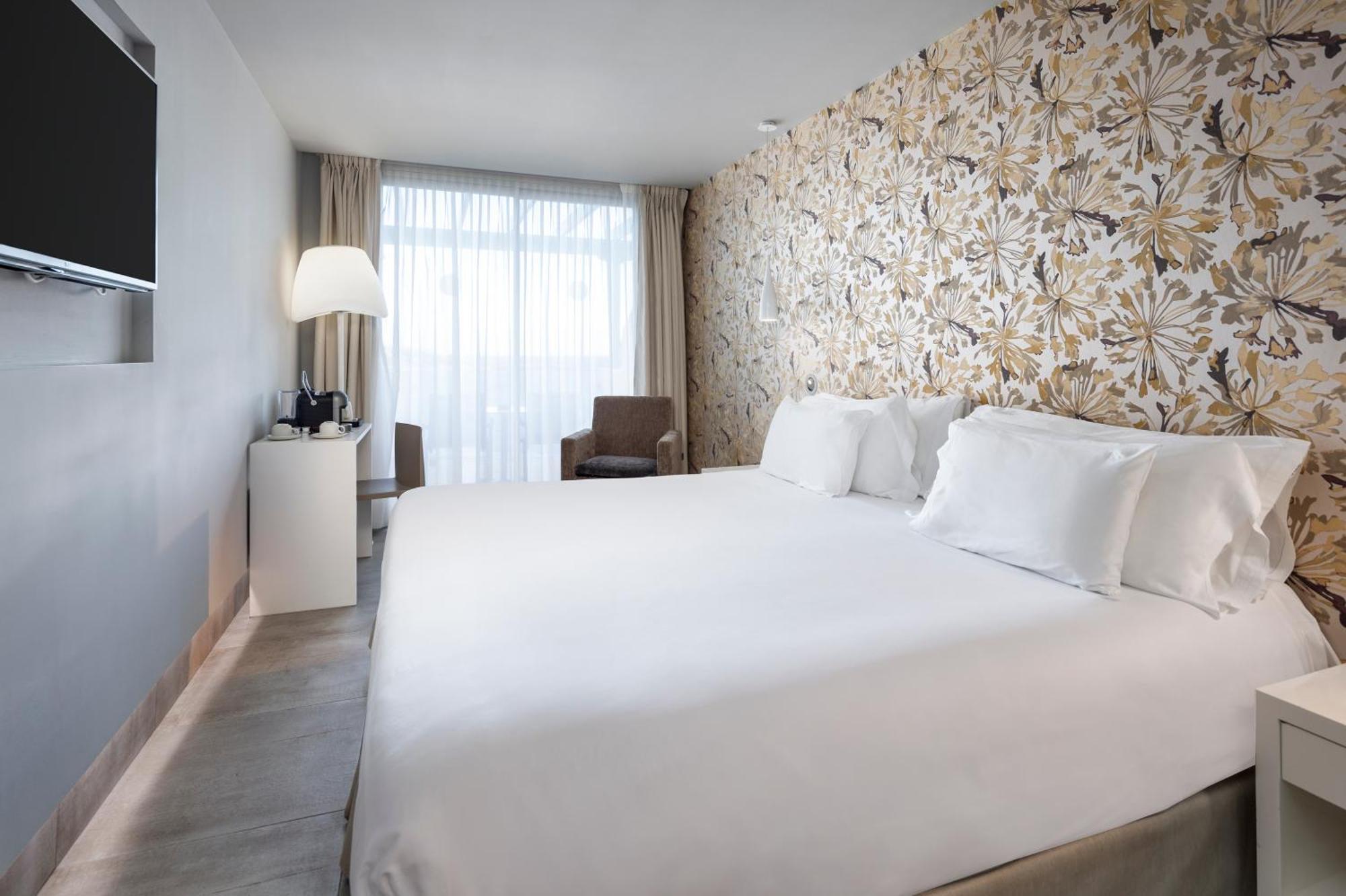 Barcelo Teguise Beach - Adults Only Costa Teguise Exterior photo