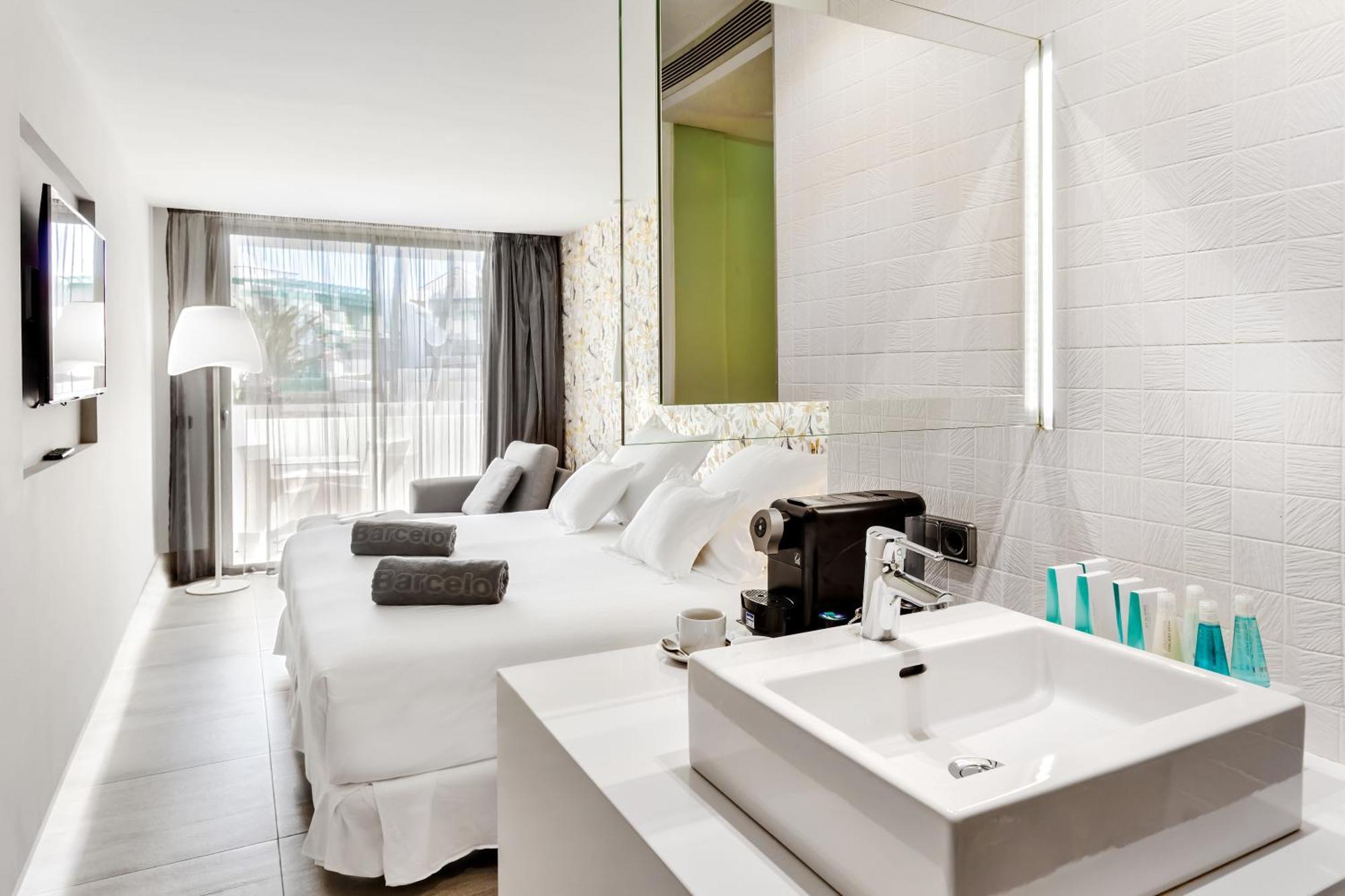 Barcelo Teguise Beach - Adults Only Costa Teguise Exterior photo